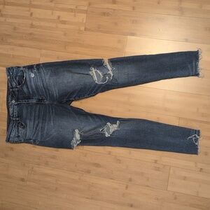 American Eagle Outfitters Distressed Medium Wash Skinny Jeans - 12R